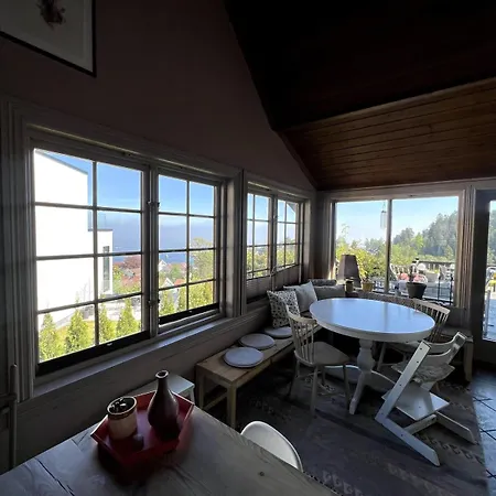 5 Bedroom Spectacular View & Charming House In Vollen Centre