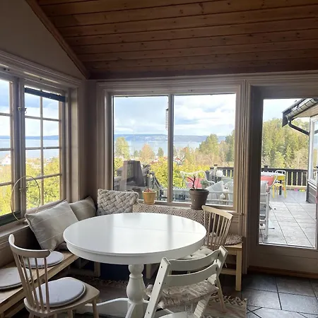 5 Bedroom Spectacular View & Charming House In Vollen Centre