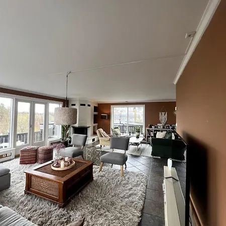 5 Bedroom Spectacular View & Charming House In Centre