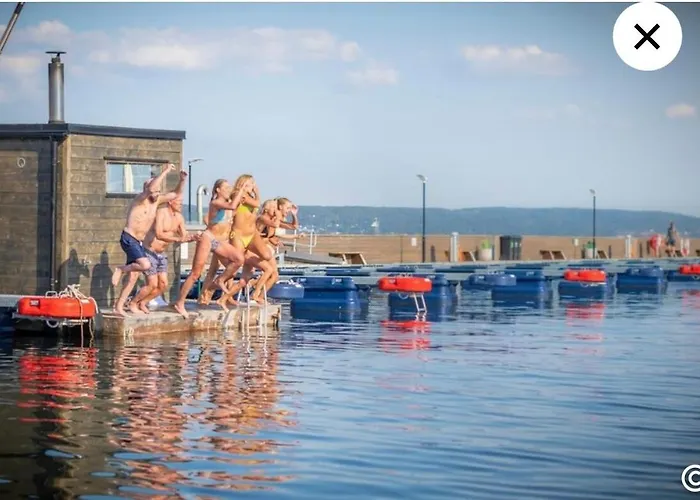 5 Bedroom Spectacular View & Charming House In Vollen Centre *