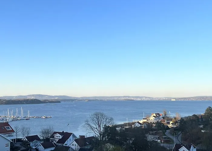 빌라 5 Bedroom Spectacular View & Charming House In Vollen Centre