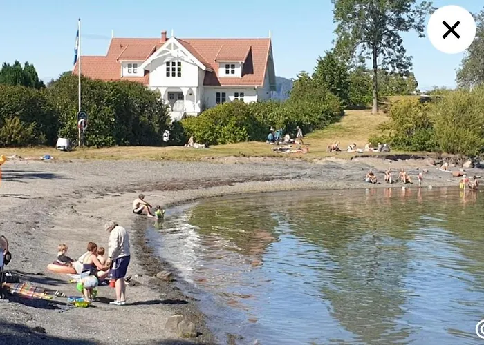 5 Bedroom Spectacular View & Charming House In Vollen Centre *