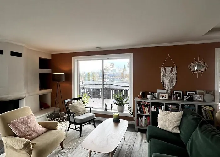 빌라 5 Bedroom Spectacular View & Charming House In Vollen Centre Vollen (Akershus)