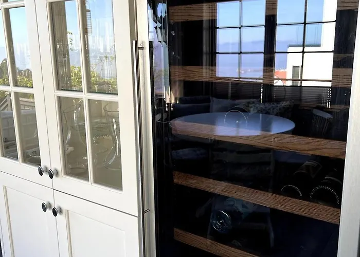 빌라 5 Bedroom Spectacular View & Charming House In Vollen Centre